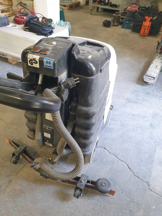 подопочистваща машина Kaercher Bd 450