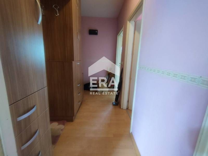 Продава се Двустаен апартамент в Хасково, Бадема - 64 кв.м за 1156 €/кв.м - Снимка #5