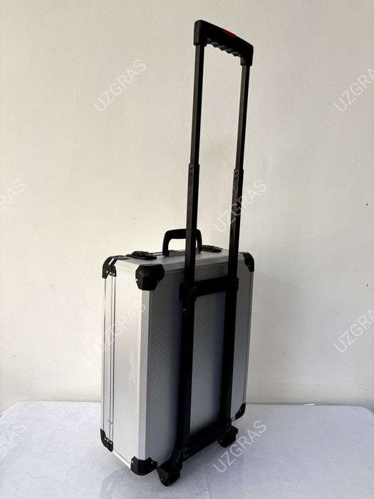 Бепул доставка ключ набор 180 персон в большом чемодане оригинал новый