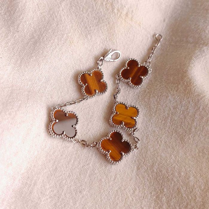 Дамска гривна с пет детелини с тигрово око Van Cleef & Arpels VCA