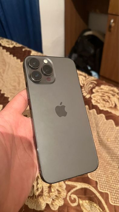 Продам айфон 13 про макс на 128гб