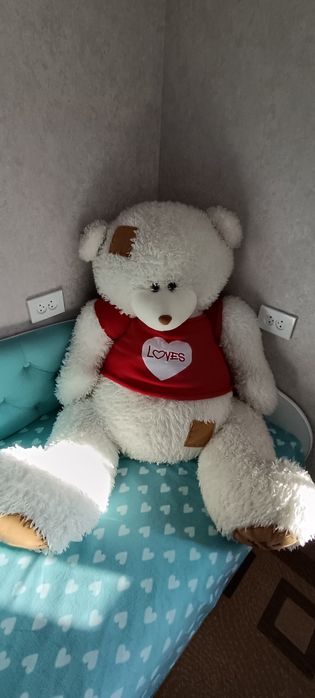 Продам медведя Тедди 130 см.