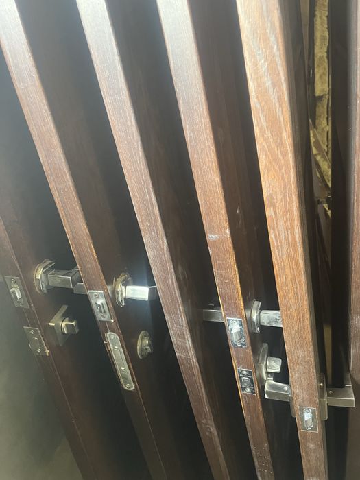 Продам Двери межкомнатные б/у