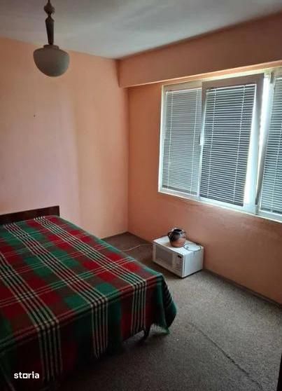Apartament 3 camere | Etaj 2  | Metrou Păcii – Militari
