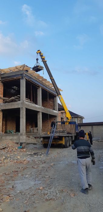 Кран - манипулятор 7 т.