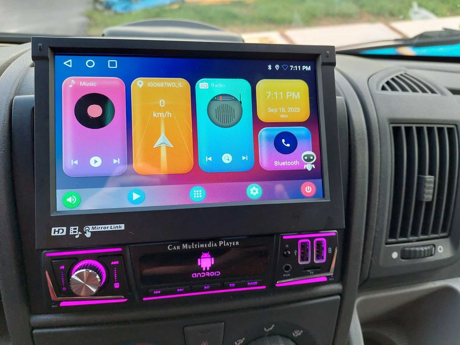 PROMO - Navigatie Android 15 1DIN Universala Ecran Retractabil Carplay