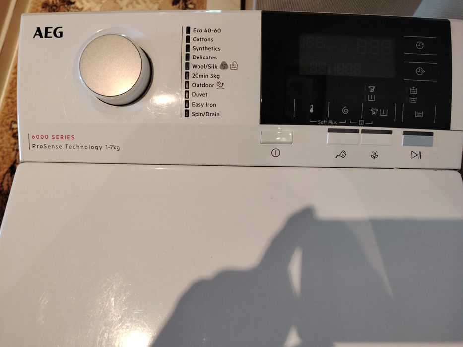 Пералня с горно зареждане AEG 6000 series