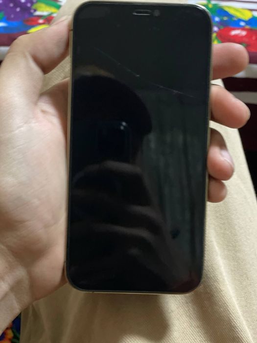 Iphone 12 pro Gold