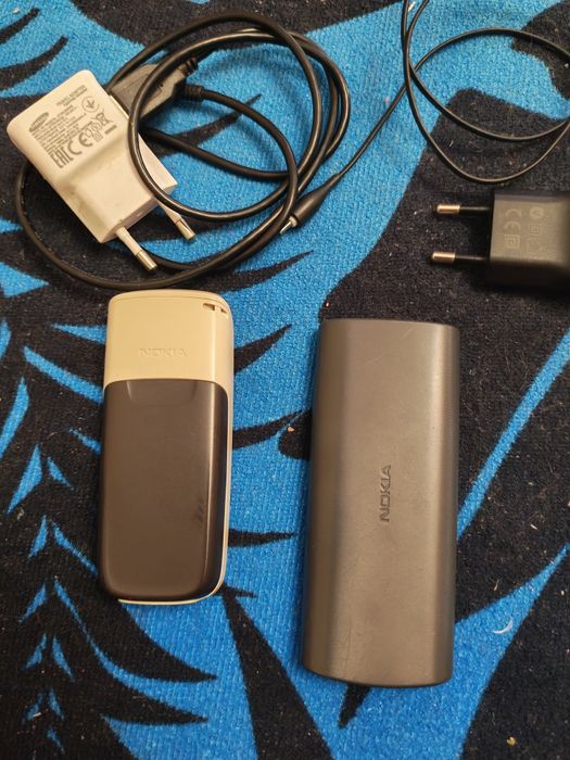 Vând Nokia  noi nouțe