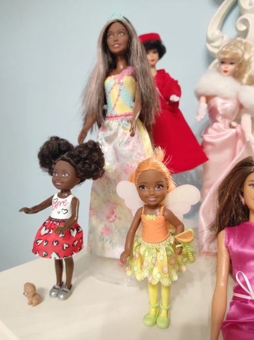 Продам двух Челси для игр в Барби