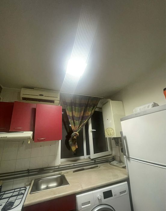 Vand apartament 3 camere