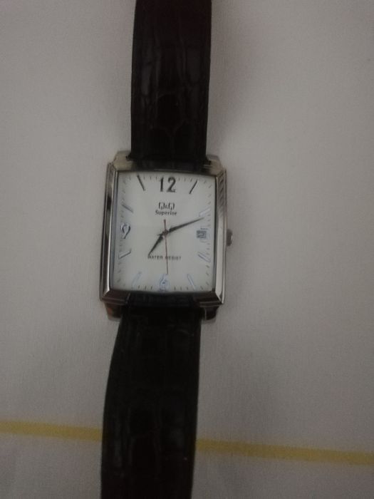 Vând ceas bărbătesc