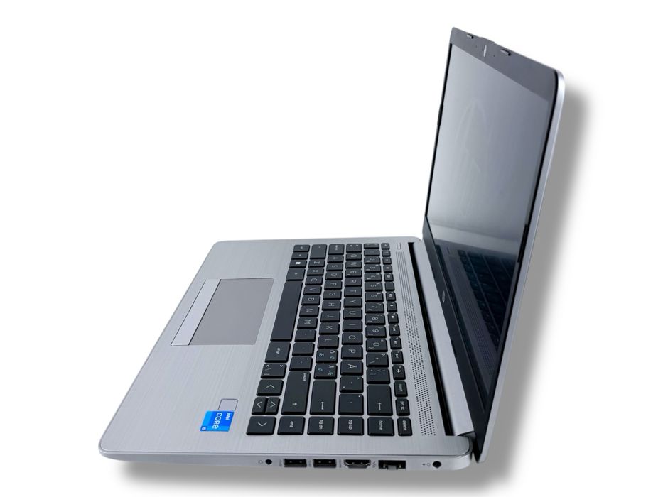 HP 240 G9 14" FHD IPS i5-1235U 16RAM 256SSD Отличен! Гаранция!