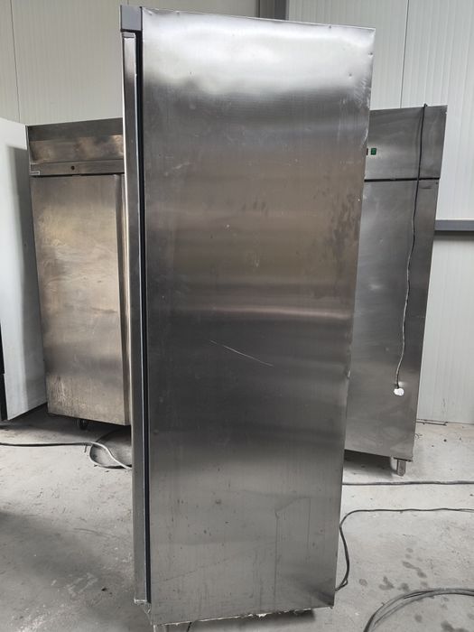 Средно- температурен хл. Шкаф -- 2023 година