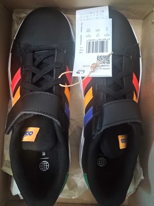Детски маратонки за момче 33 1/2 adidas