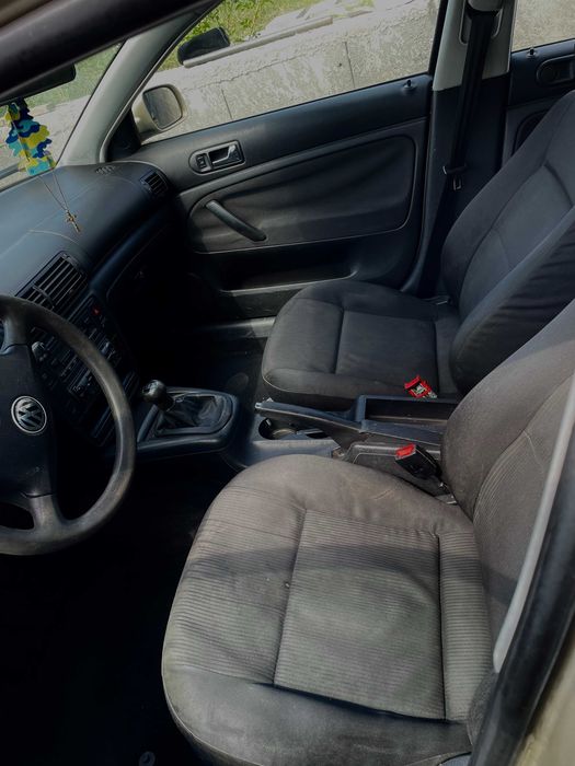 Volkswagen Passat 1.9, 101 CP