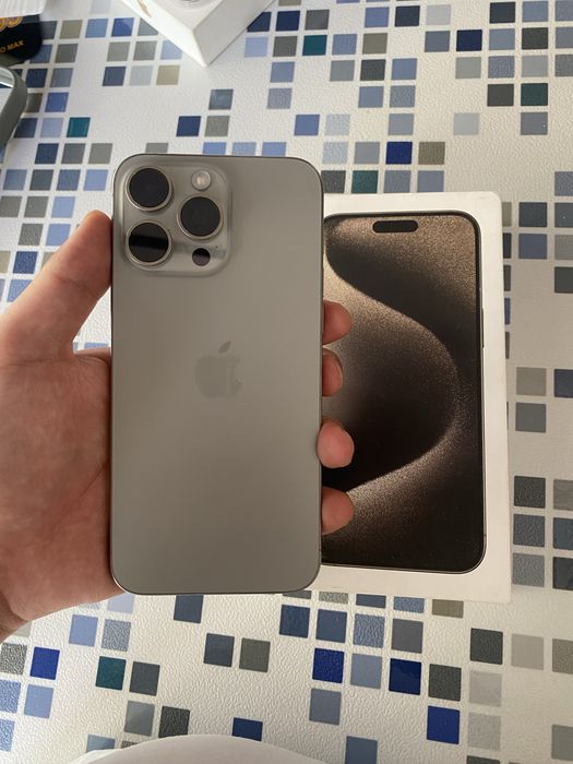iPhone 15 pro max 256gb