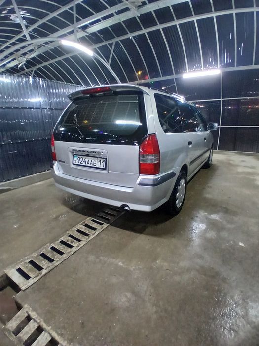 Mitsubishi Space Wagon 2.4 бинзин