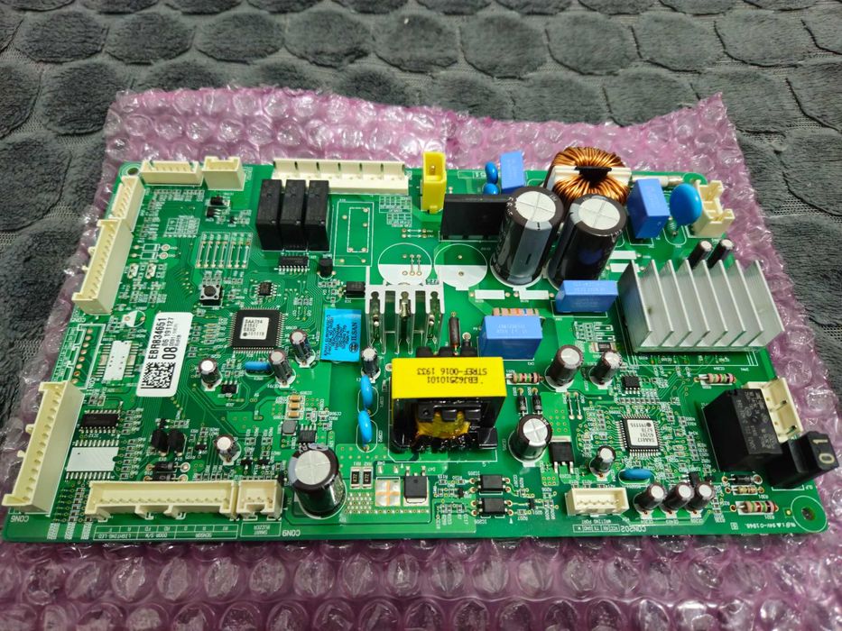 Placă electronică EBR83465108 pentru frigider LG