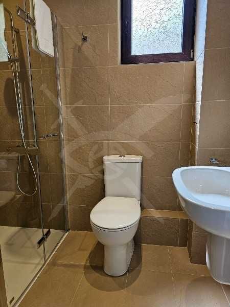 Продава се Двустаен апартамент в Пловдив, Център - 65 кв.м за 3616 €/кв.м - Снимка #4