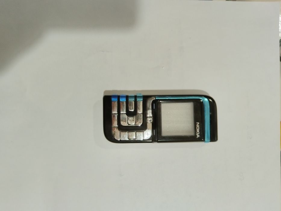 Продаются корпуса от телефонов