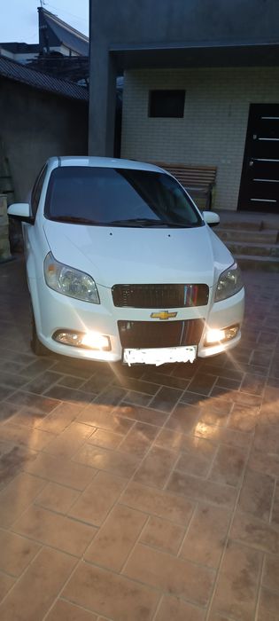 Продается нексия 3