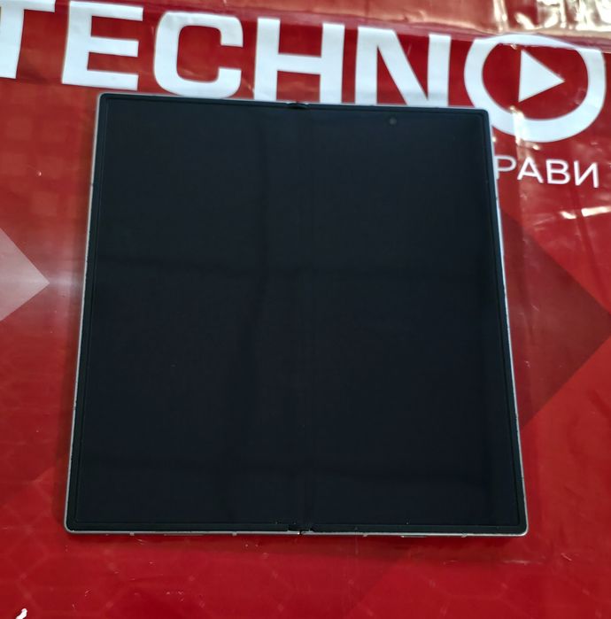 КАТО НОВ 256GB Samsung Fold 7 Гаранция Технополис 2027 Silver | Сив