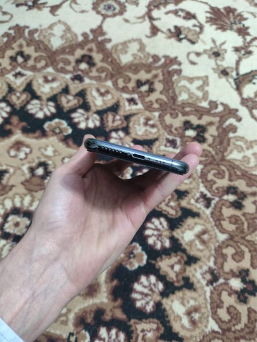 Iphone 11 pro, 512 гб, акб 70%