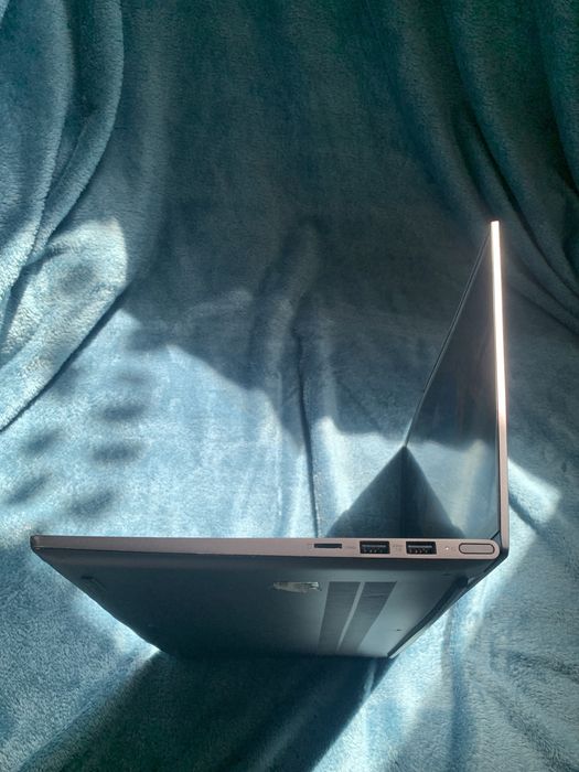 Laptop Lenovo yoga 7