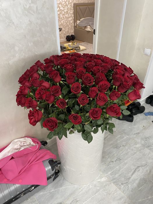 Огромный букет роза 101 штук