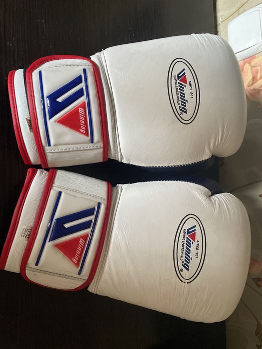 Winning боксёрские перчатки