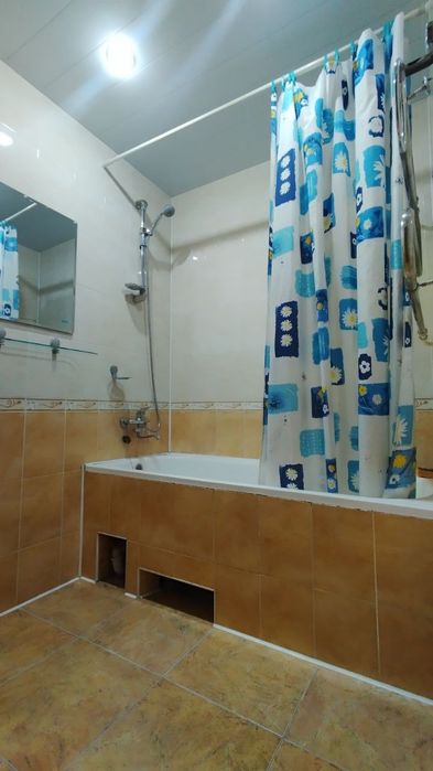 Ю-А 19 кв . Продаётся 2-х ком кв . СОБСТВЕННИК  . Окончательно .