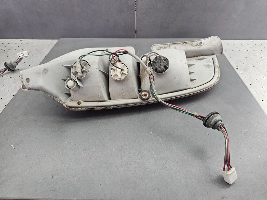 Lampa / Tripla stop dreapta pe aripa Hyundai Atos 2001 1.0 MT (55 hp)