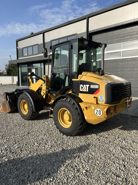 Incarcator frontal Caterpillar 908M