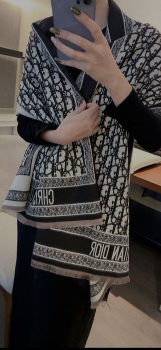 Fular Christian Dior, model 2026, 3 modele