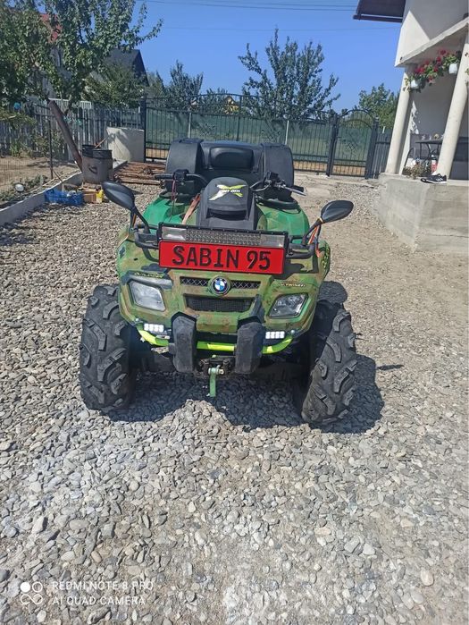 De vanzare can-am outlander 800cc