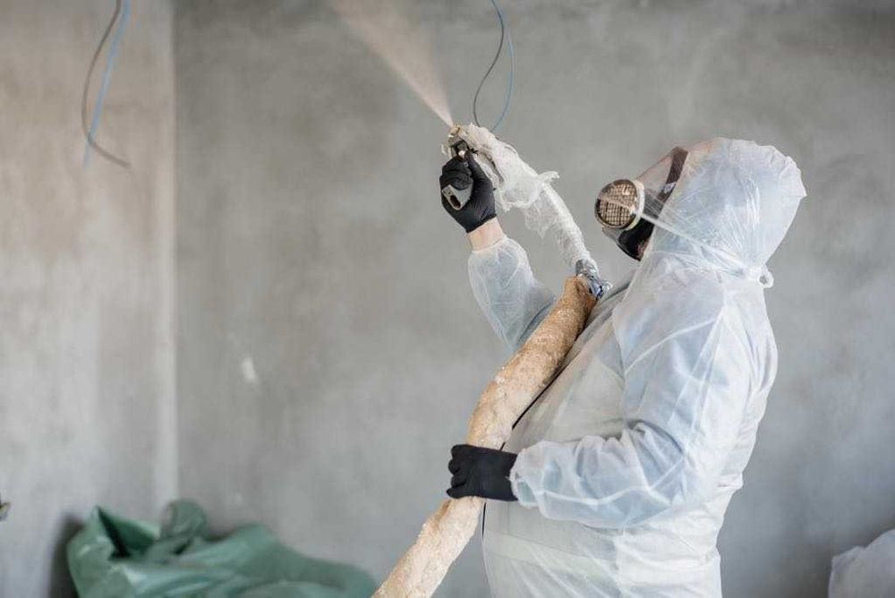 izolatie spuma poliuretanica izolatie casa izolatie mansarda hala pod
