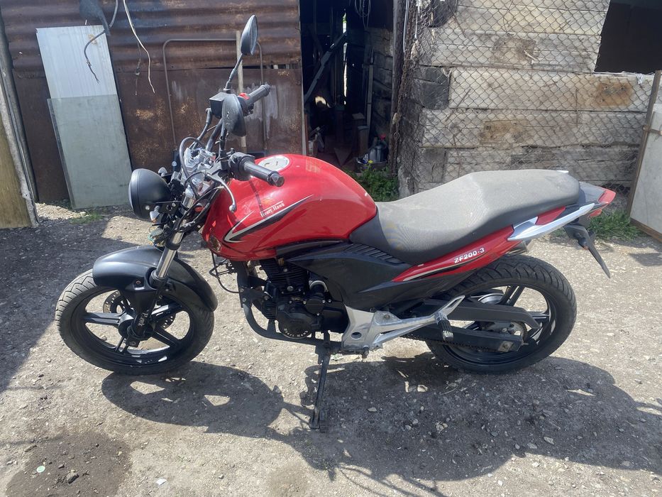 Мотоцик в отличном сосотоянии.