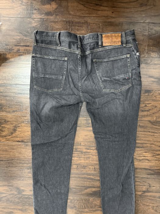 Blugi Tommy Hilfiger