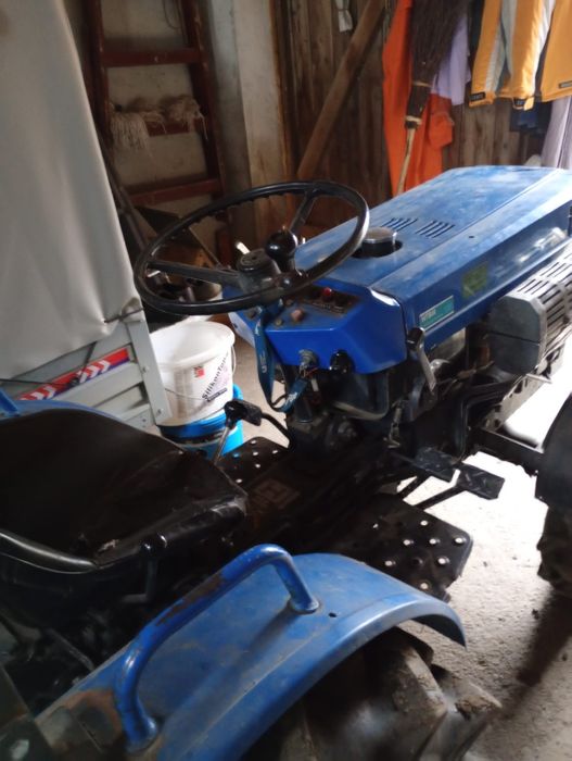 Tractor japonez ISEKI