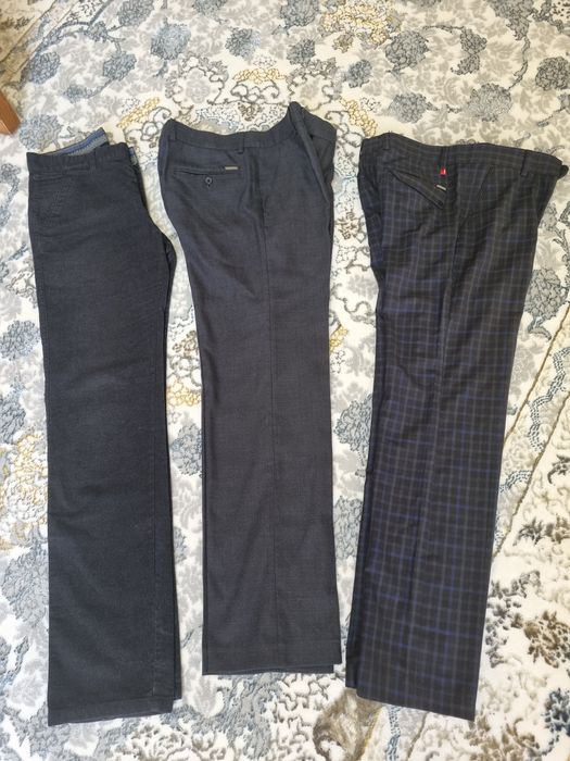 Брюки 32 размер/ 3 шт/ 50.000