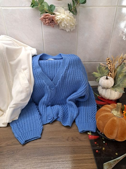 Cardigan Reserved și hanorac mas 140-146