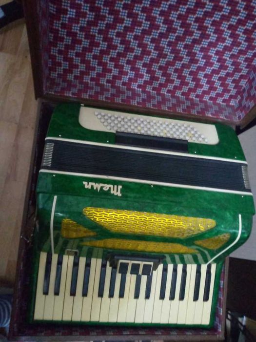 Аккордеон Темп продам