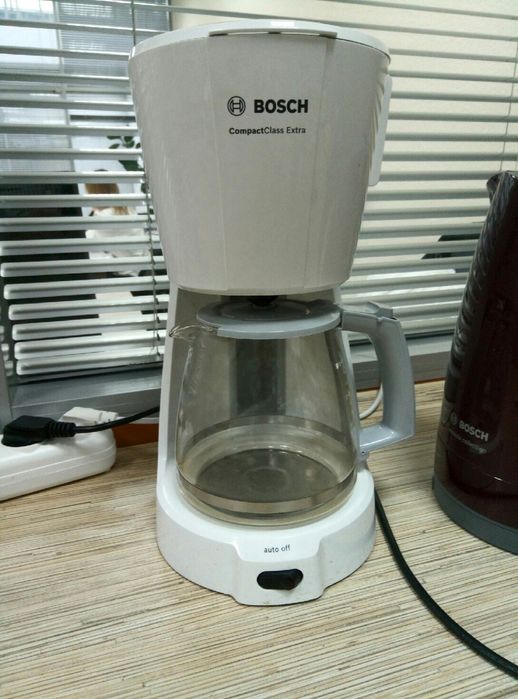 Капельная кофе-машина модель Bosch TKA 1410