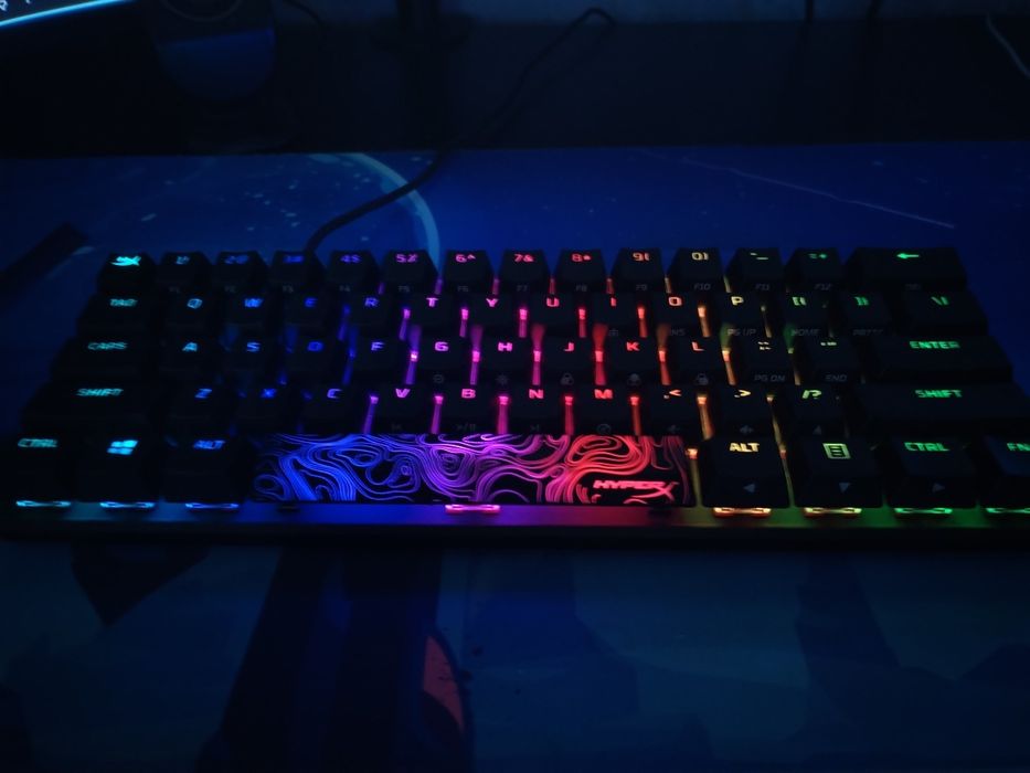 Tastatura HyperX alloy origins 60