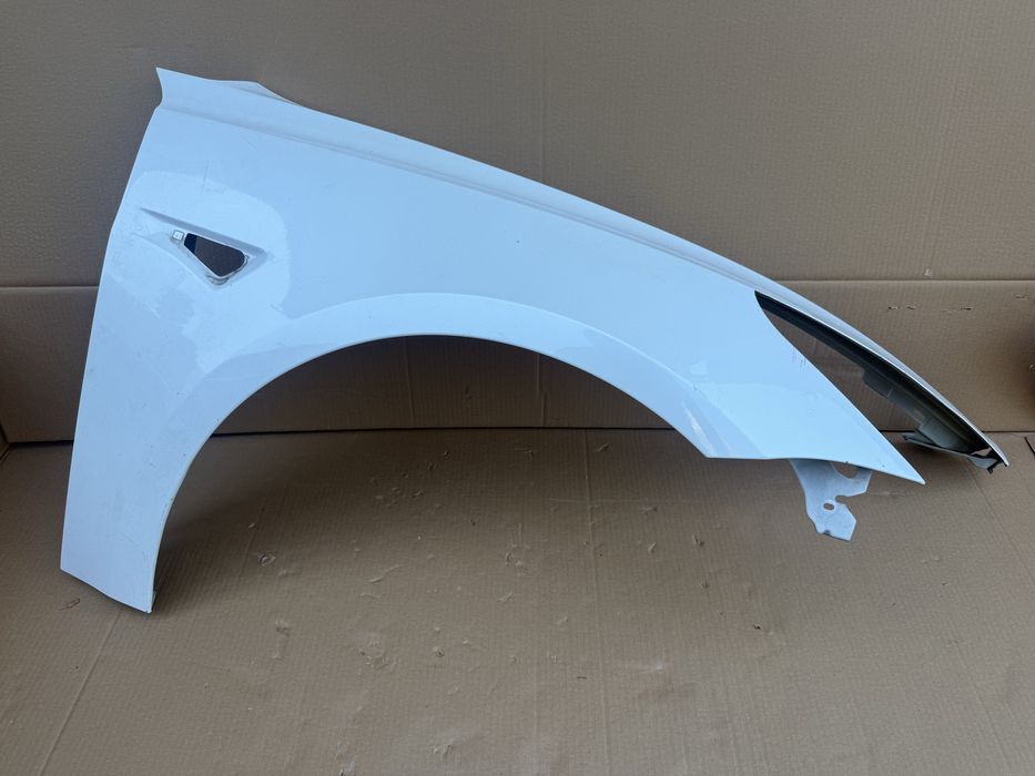 Калник Tesla Model 3