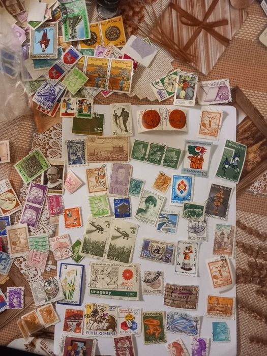 Vând timbre vechi