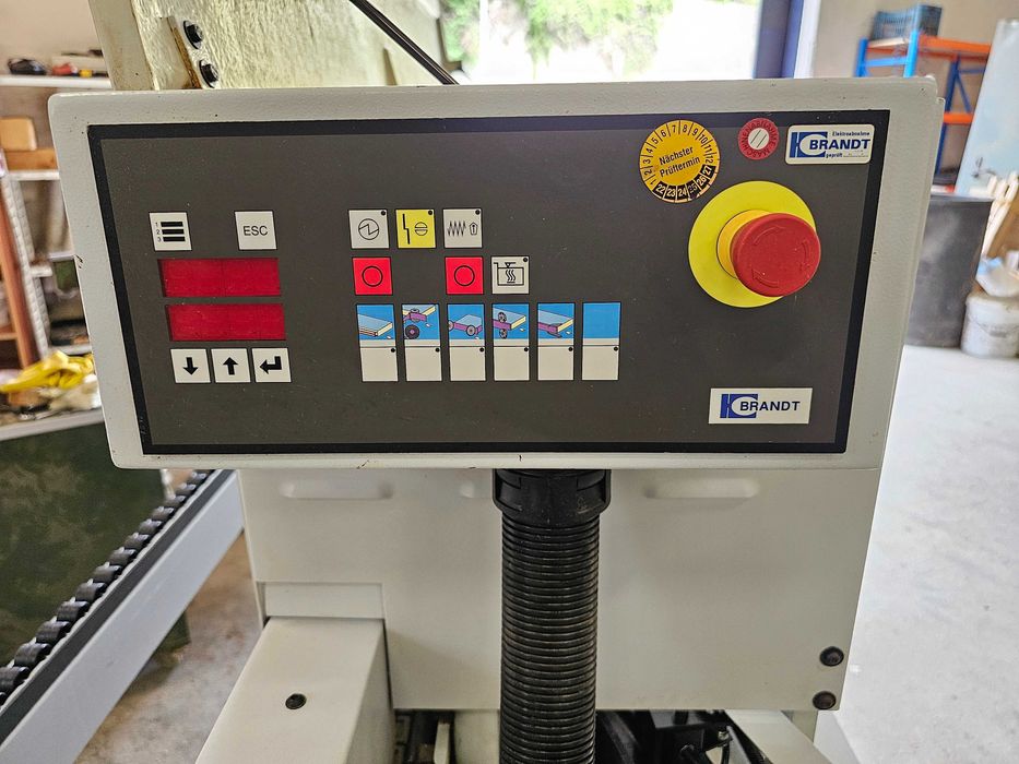 Кантираща машина Brandt KDN330