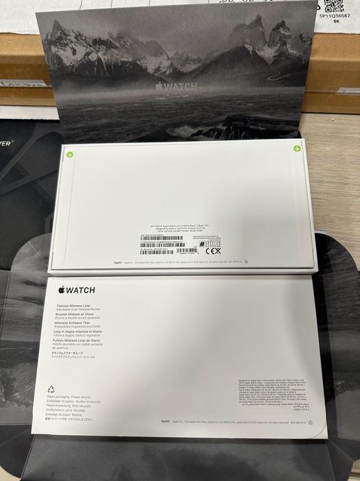 Apple Watch Ultra 3 Black Milanese Loop L