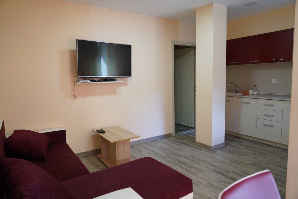 Двустаен апартамент под наем в с. Рогачево, в затворен комплекс